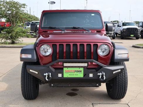 Used 2021 Jeep Wrangler Unlimited Sport AWD/4WD image 2