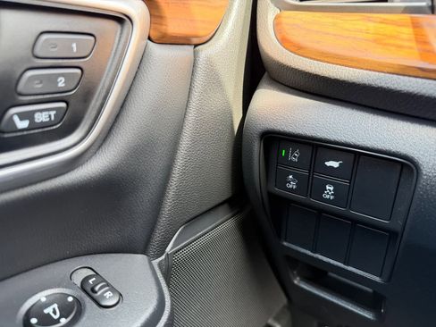Used 2020 Honda CR-V EX-L image 24