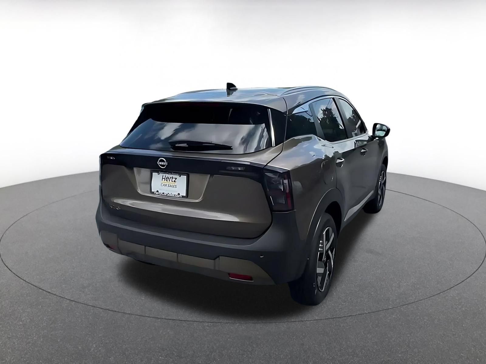 Used 2026 Nissan Kicks SV w/ Cold Weather Package FWD image 13