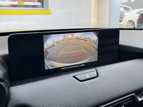 Used 2025 MAZDA CX-90 3.3 Turbo w/ Preferred Package image 17