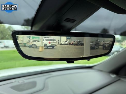 Used 2023 Chevrolet Traverse High Country image 20