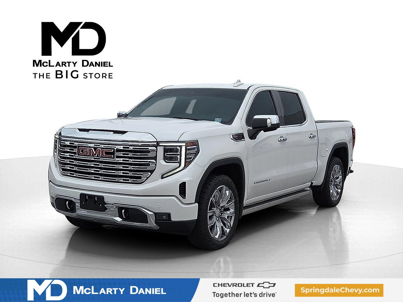 Certified 2024 GMC Sierra 1500 Denali w/ Denali Reserve Package AWD/4WD image 2