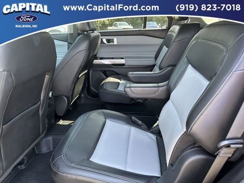 Certified 2022 Ford Explorer XLT w/ Equipment Group 202A image 16