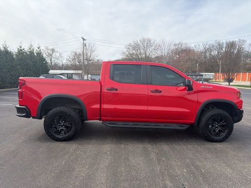 Used 2022 Chevrolet Silverado 1500 ZR2 image 6