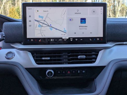 New 2026 Ford Explorer Active image 19