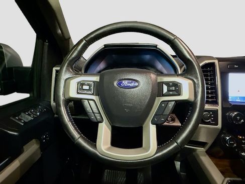 Certified 2020 Ford F150 Lariat image 12