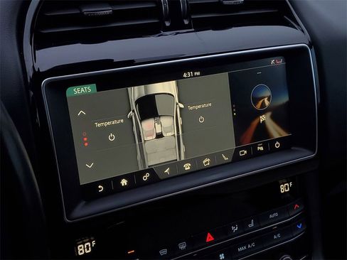 Used 2020 Jaguar F-PACE Premium image 20