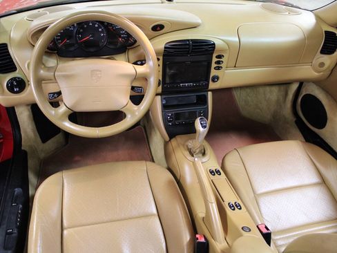 Used 2001 Porsche 911 Cabriolet image 29