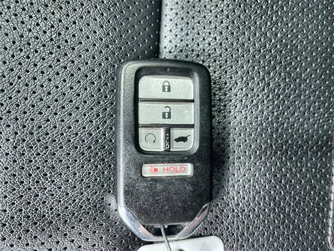 Certified 2022 Honda CR-V Touring image 35