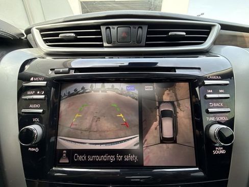 Used 2021 Nissan Murano Platinum w/ Cargo Package AWD/4WD image 17