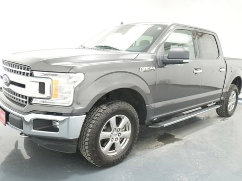 Used 2019 Ford F150 XLT w/ Equipment Group 302A Luxury AWD/4WD image 3