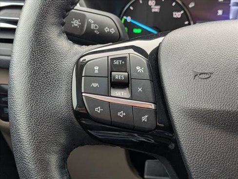 Used 2021 Ford Escape SEL w/ Class II Trailer Tow Package image 12