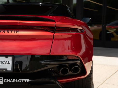 Used 2021 Aston Martin DBS Superleggera RWD image 16