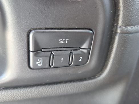 Used 2022 Chevrolet Silverado 2500 LTZ w/ Safety Package AWD/4WD image 28