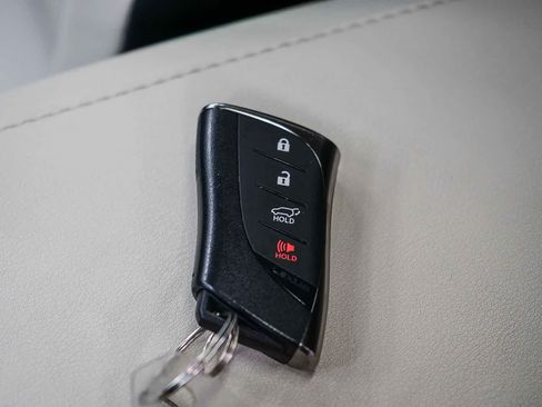 Used 2024 Lexus RX 350 FWD w/ Technology Package image 32