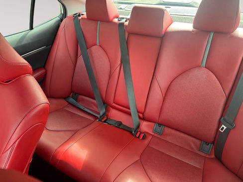 Used 2021 Toyota Camry XSE w/ Navigation Upgrade Package FWD image 13