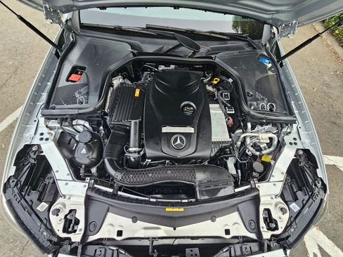 Used 2017 Mercedes-Benz E 300 image 25