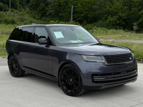Used 2024 Land Rover Range Rover SE AWD/4WD image 1