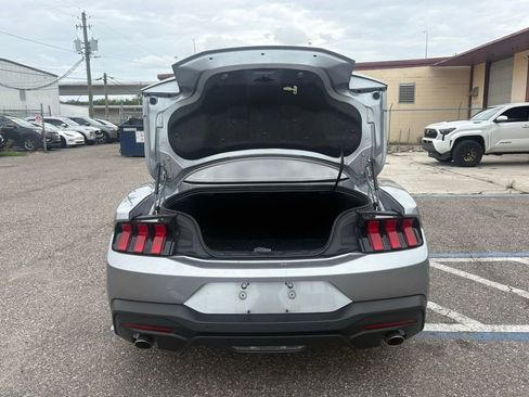 Used 2025 Ford Mustang Premium RWD image 12
