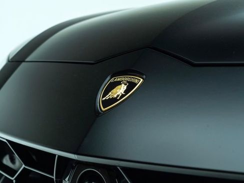 Used 2020 Lamborghini Urus image 13