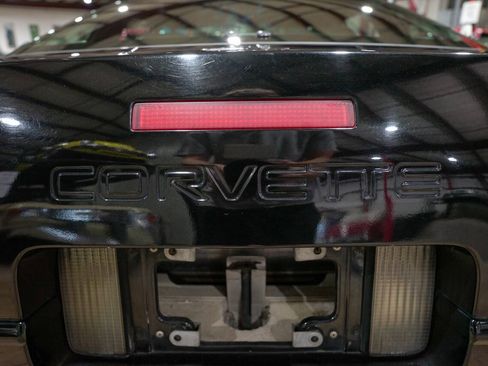 Used 1994 Chevrolet Corvette Coupe RWD image 24