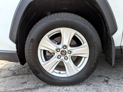 Used 2019 Toyota RAV4 XLE w/ Convenience Package image 55