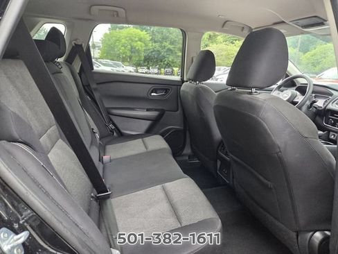Used 2024 Nissan Rogue SV AWD/4WD image 14
