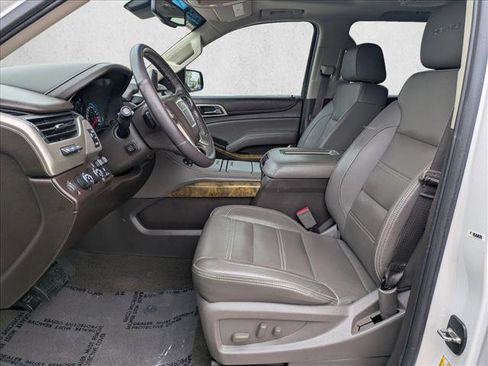 Used 2017 GMC Yukon Denali AWD/4WD image 18