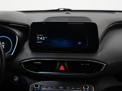 Used 2023 Hyundai Santa Fe SEL w/ Premium Package image 15