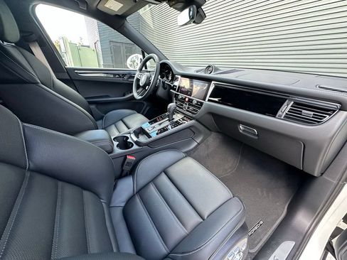 Used 2026 Porsche Macan S AWD/4WD image 41