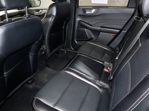 Certified 2024 Ford Escape Platinum image 22