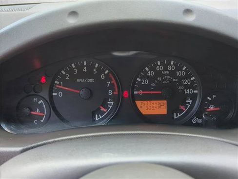 Used 2013 Nissan Frontier SV RWD image 9