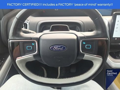 Used 2025 Ford Expedition Max Platinum AWD/4WD image 45