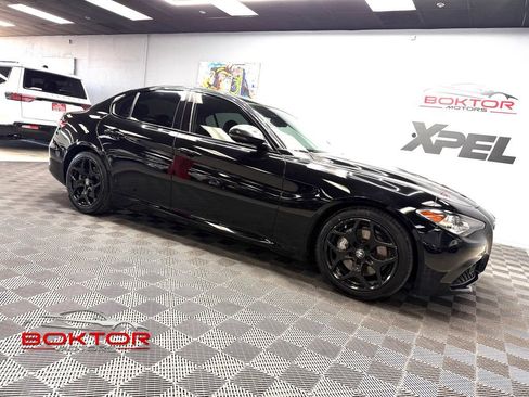 Used 2021 Alfa Romeo Giulia Sprint w/ Nero Edizione RWD image 1