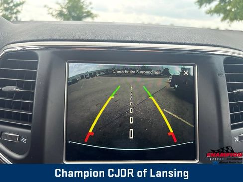 Used 2018 Jeep Grand Cherokee Limited w/ Trailer Tow Group IV AWD/4WD image 20