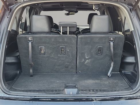 Used 2019 Honda Pilot Elite image 12