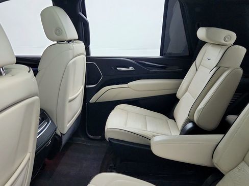 Certified 2024 Cadillac Escalade Sport w/ LPO, ONYX Package AWD/4WD image 25