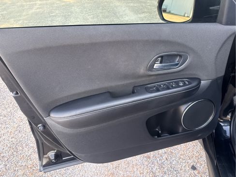 Used 2021 Honda HR-V EX image 20
