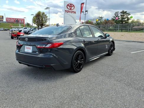 Certified 2025 Toyota Camry LE image 4