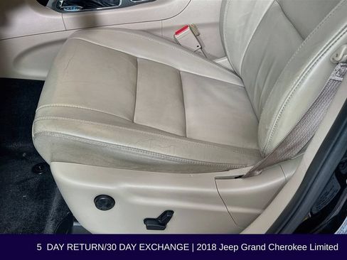 Used 2018 Jeep Grand Cherokee Limited AWD/4WD image 26