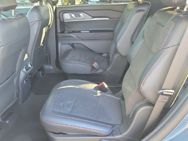 Used 2026 Ford Explorer ST w/ Sun And Sound Package AWD/4WD image 23