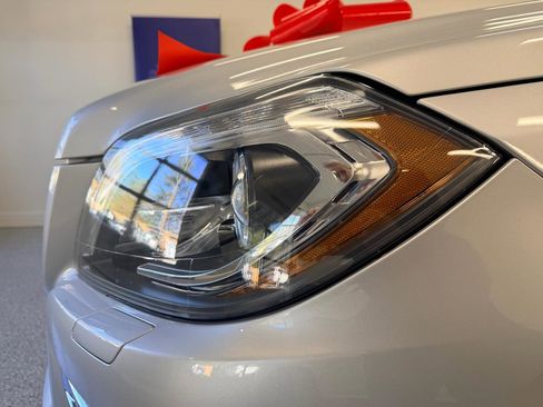 Used 2015 Mercedes-Benz GL 450 4MATIC image 13