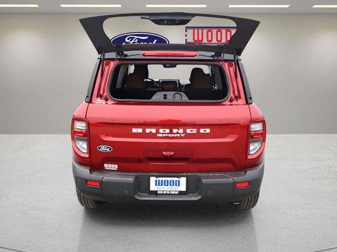 New 2026 Ford Bronco Sport Outer Banks w/ Outer Banks Tech Package+ AWD/4WD image 9