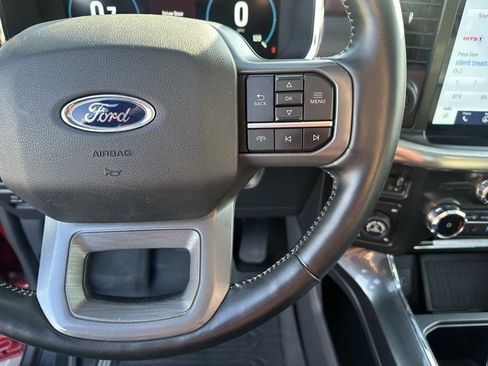 Used 2022 Ford F150 Lariat w/ Max Trailer Tow Package image 6