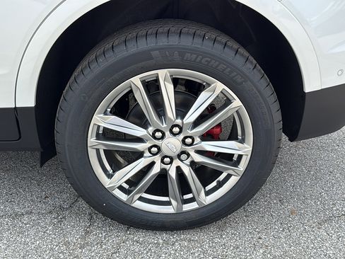 New 2026 Cadillac XT5 Sportv w/ LPO, Floor Liner Package image 34