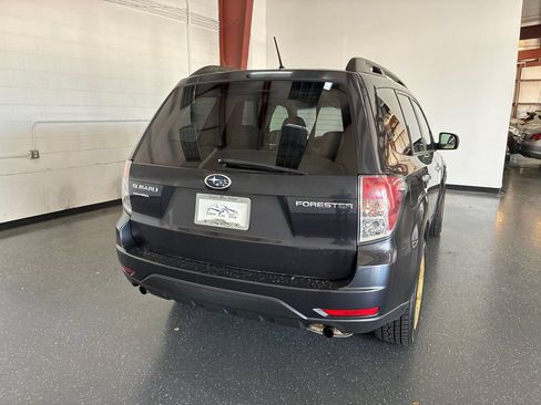 Used 2010 Subaru Forester 2.5X Premium AWD/4WD image 4