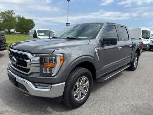 Certified 2021 Ford F150 XLT w/ Equipment Group 302A High image 29