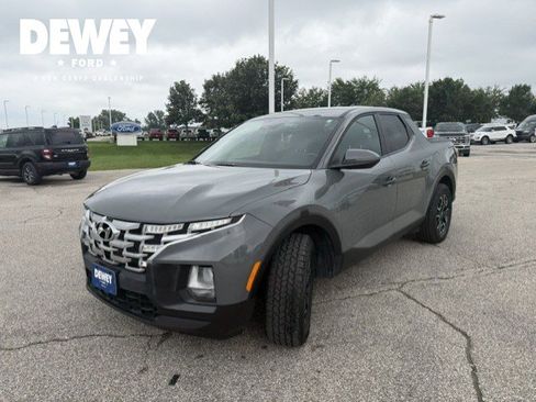 Used 2022 Hyundai Santa Cruz SEL AWD/4WD image 3