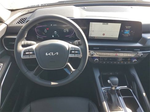 New 2025 Kia Telluride LX image 18
