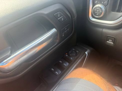 Used 2019 GMC Sierra 1500 AT4 w/ AT4 Premium Package AWD/4WD image 11